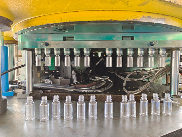 热销节能100毫升医药容器ISBM塑料吹瓶机